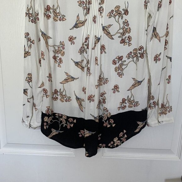 Pale Sky Top Blouse Women XS Hummingbird Floral Tunic Rayon Long Sleeve - Picture 8 of 12